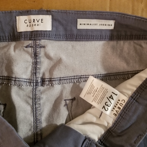 Pants - Picture 3 of 3